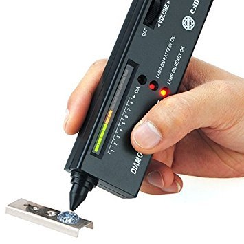 High Accuracy Professional Diamond Tester Pen Jeweler Tool for Novice and Expert - Diamond Selector II 9V Battery Included(Black)