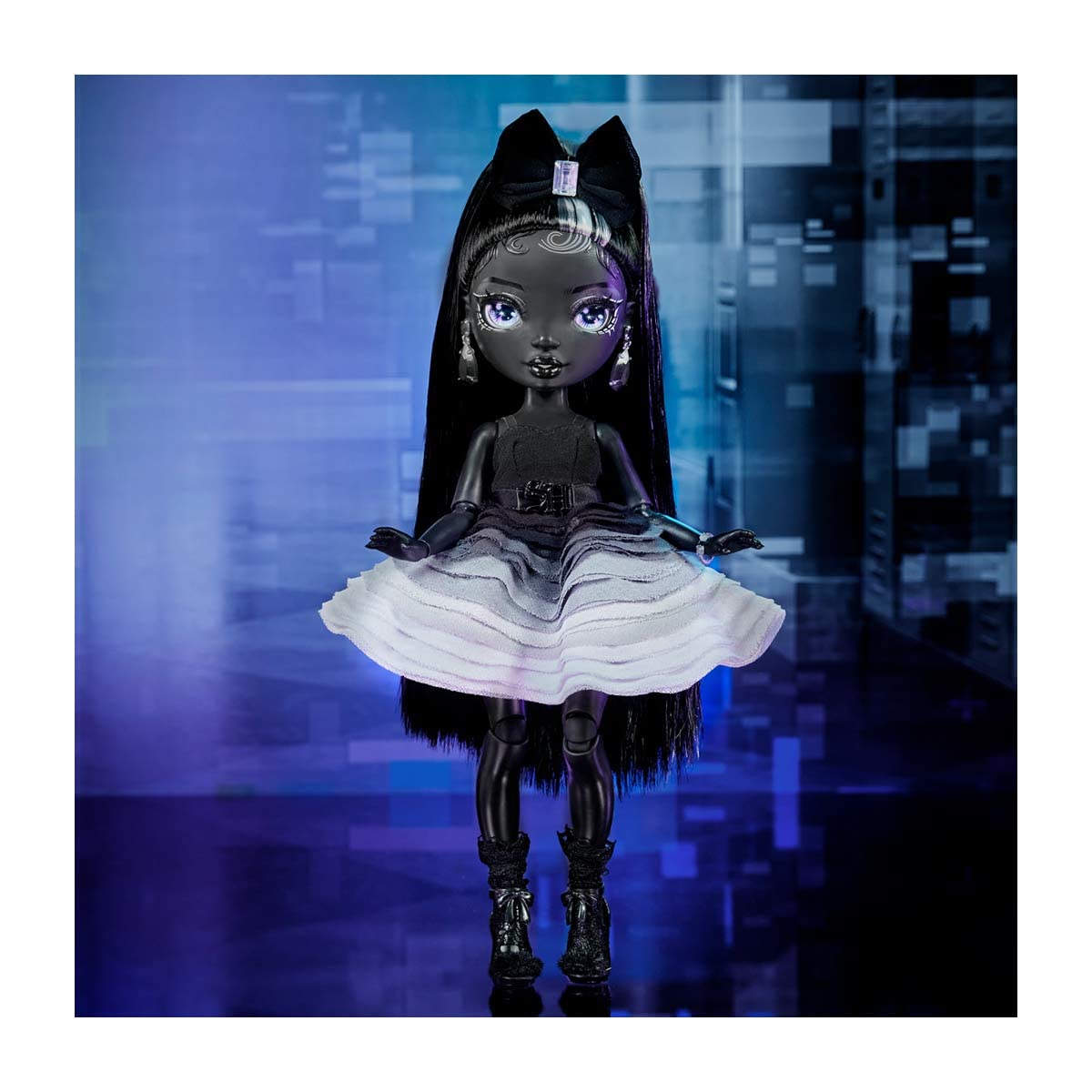 Rainbow High Shadow Series 1 Shanelle Onyx- Grayscale Fashion Doll. 2 Black Designer Outfits to Mix & Match with Accessories, Great Gift for Kids 6-12 Years Old and Collectors, Multicolor, 583554EUC