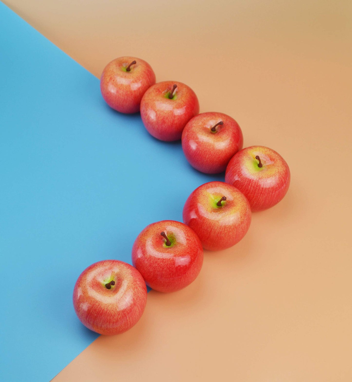 JEDFORE Fake Apples Artificial Red Apples Simulation Lifelike Fruit Set for Home House Kitchen Wedding Party Decoration Photography (8Pcs)
