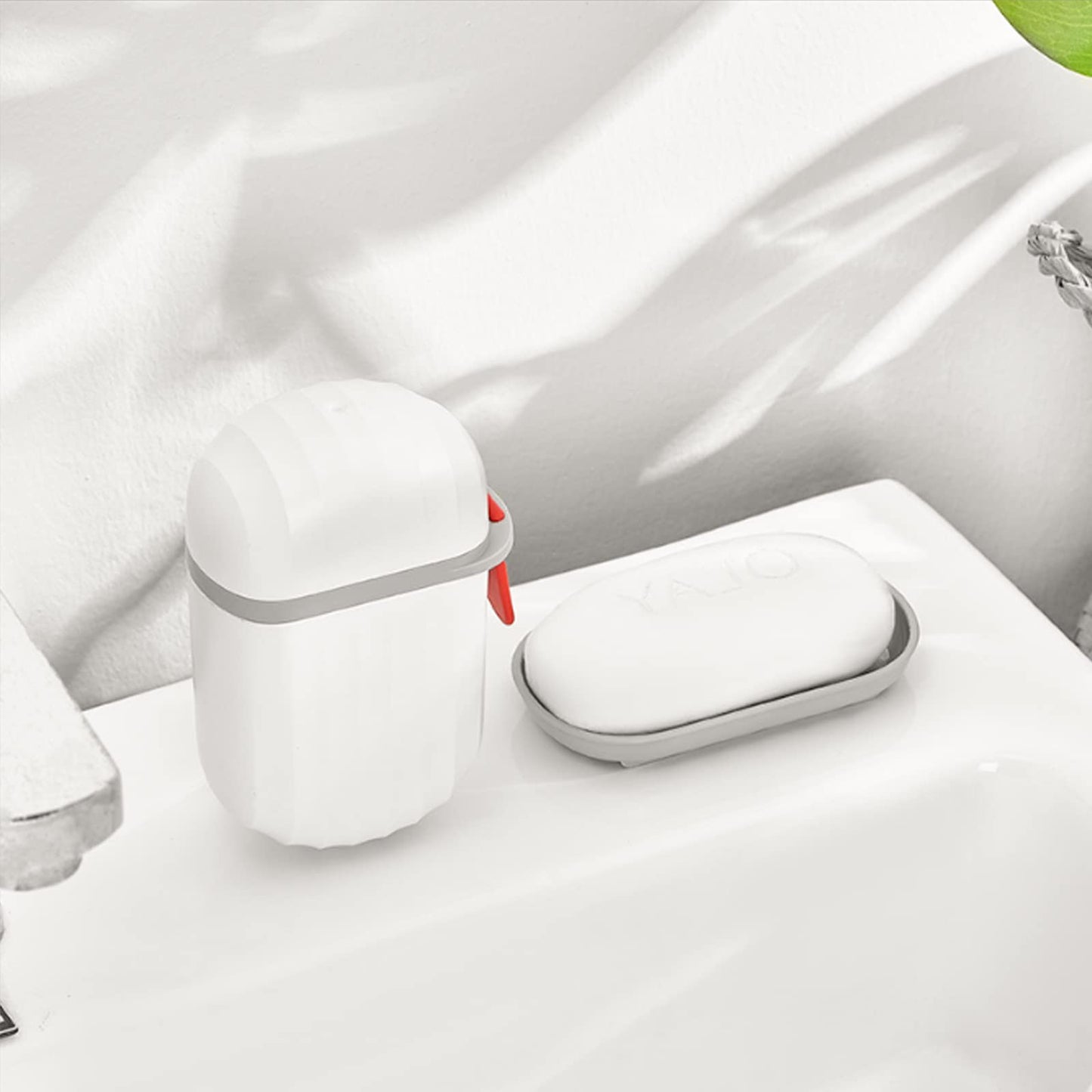 DODAMOUR 2 Pcs Travel Soap Container, Portable Soap Dish with Lid, Plastic Bar Soap Holder for Home Outdoor Hiking Camping (White)
