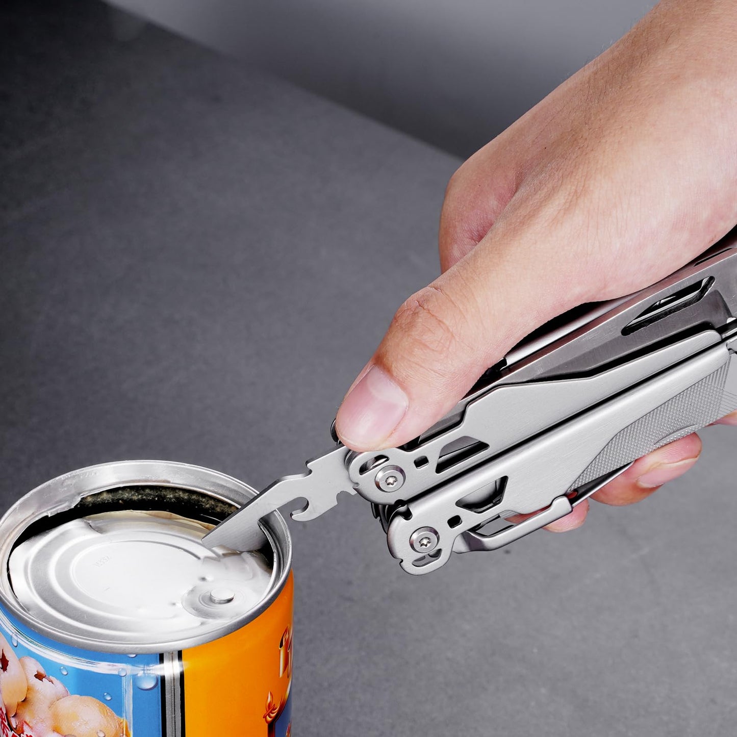 VEVOR 29-in-1 Multitool Pliers,Stainless Steel Multi Tool Pocket K-nife,Self-locking Multitool Pliers with Sheath & Replaceable Screwdrivers Bits -Perfect for Outdoor Survival, Camping, Hiking