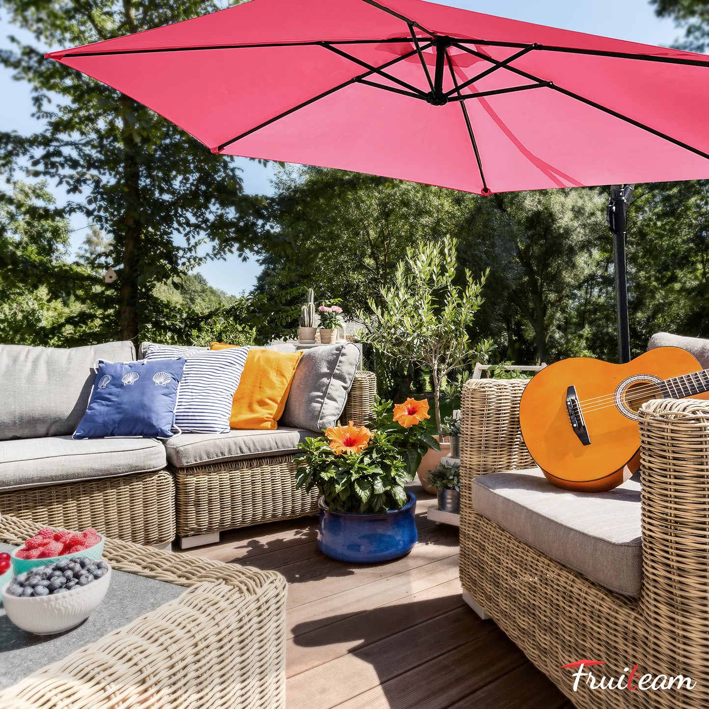 FRUITEAM 10FT Patio Offset Umbrella Cantilever Umbrella, Large Hanging Market Umbrella with Crank & Cross Bar, Waterproof UV Protection Outdoor Umbrella with Ventilation for Backyard, Garden